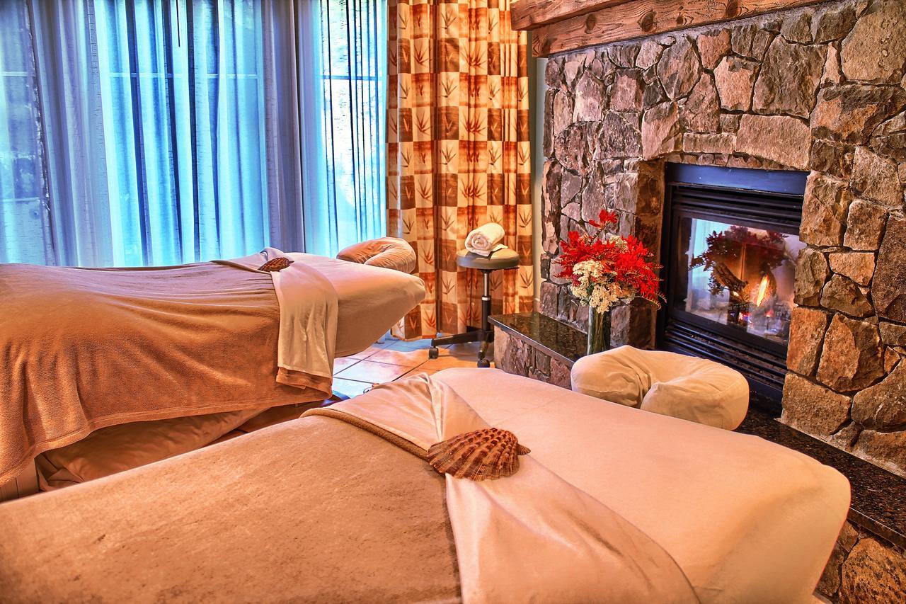 Poets Cove Resort & Spa Bedwell Harbour Exterior photo