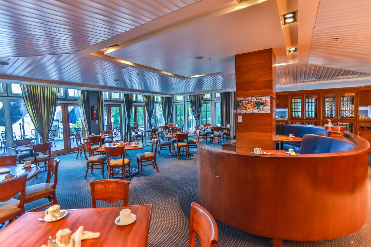 Poets Cove Resort & Spa Bedwell Harbour Exterior photo