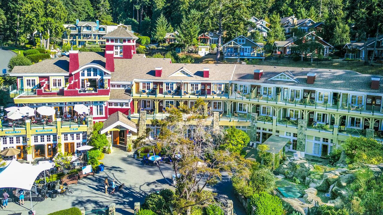 Poets Cove Resort & Spa Bedwell Harbour Exterior photo
